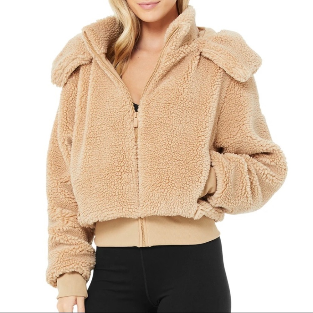 Ali Fixt Sherpa jacket